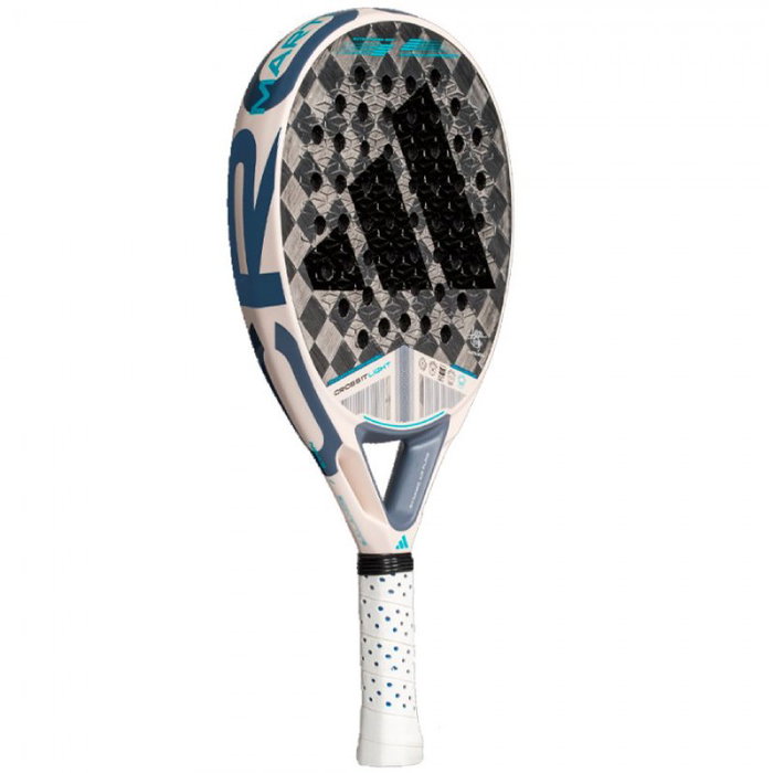 Adidas Cross It Light 3.4 2025 Marta Ortega Negra y Blanca